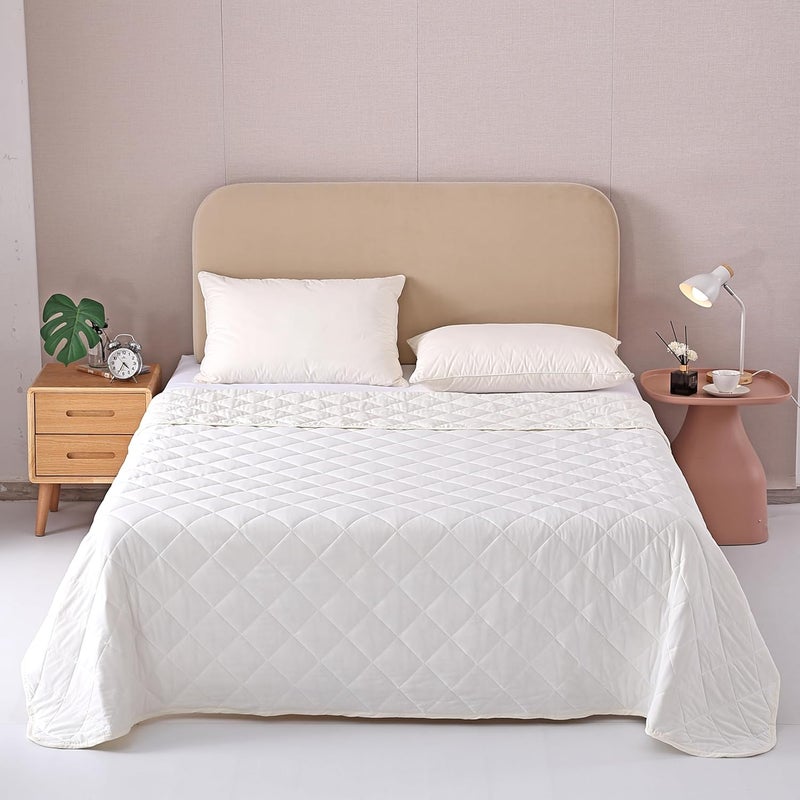 EVOLIVE Elastane Diamind Quilted All Season Light Weight Single Reversible Cooling Quilt/Comforter (White, King) - Image 1
